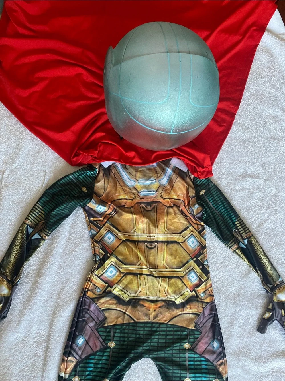 MYSTERIO KIDS COSTUME W/Helmet and red long cape sz 8/9